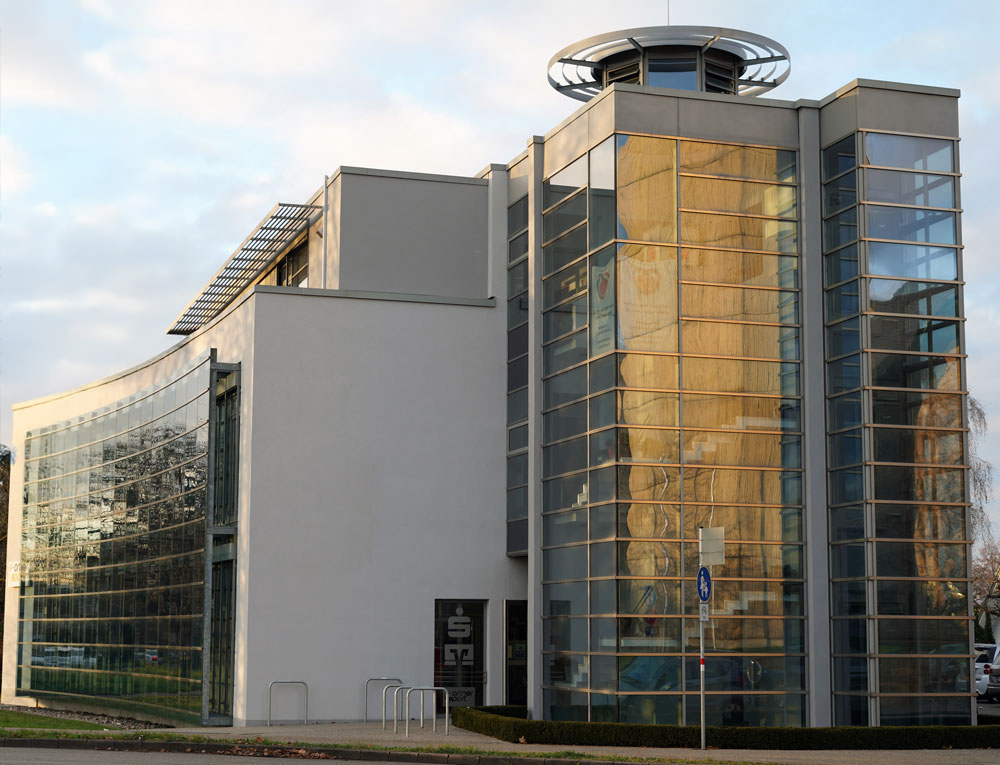 Gebäude der Praxis in Ettlingen